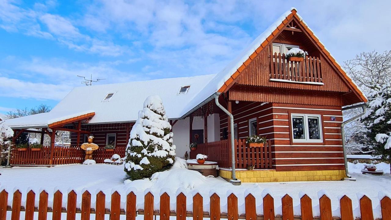 Вилла Roubenka Rozkos Нове-Место-над-Метуйи Экстерьер фото